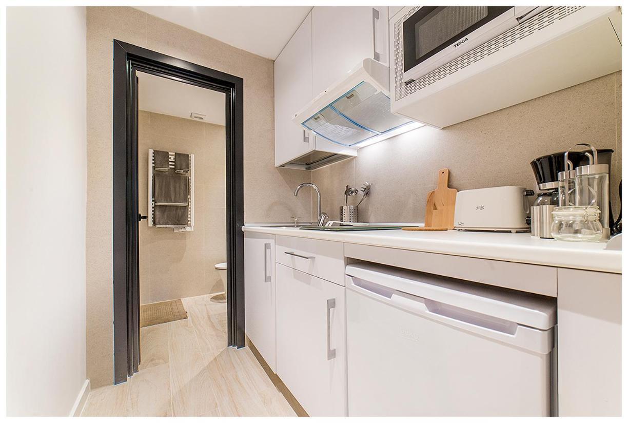 Apartamentos Madrid Rio Exteriör bild