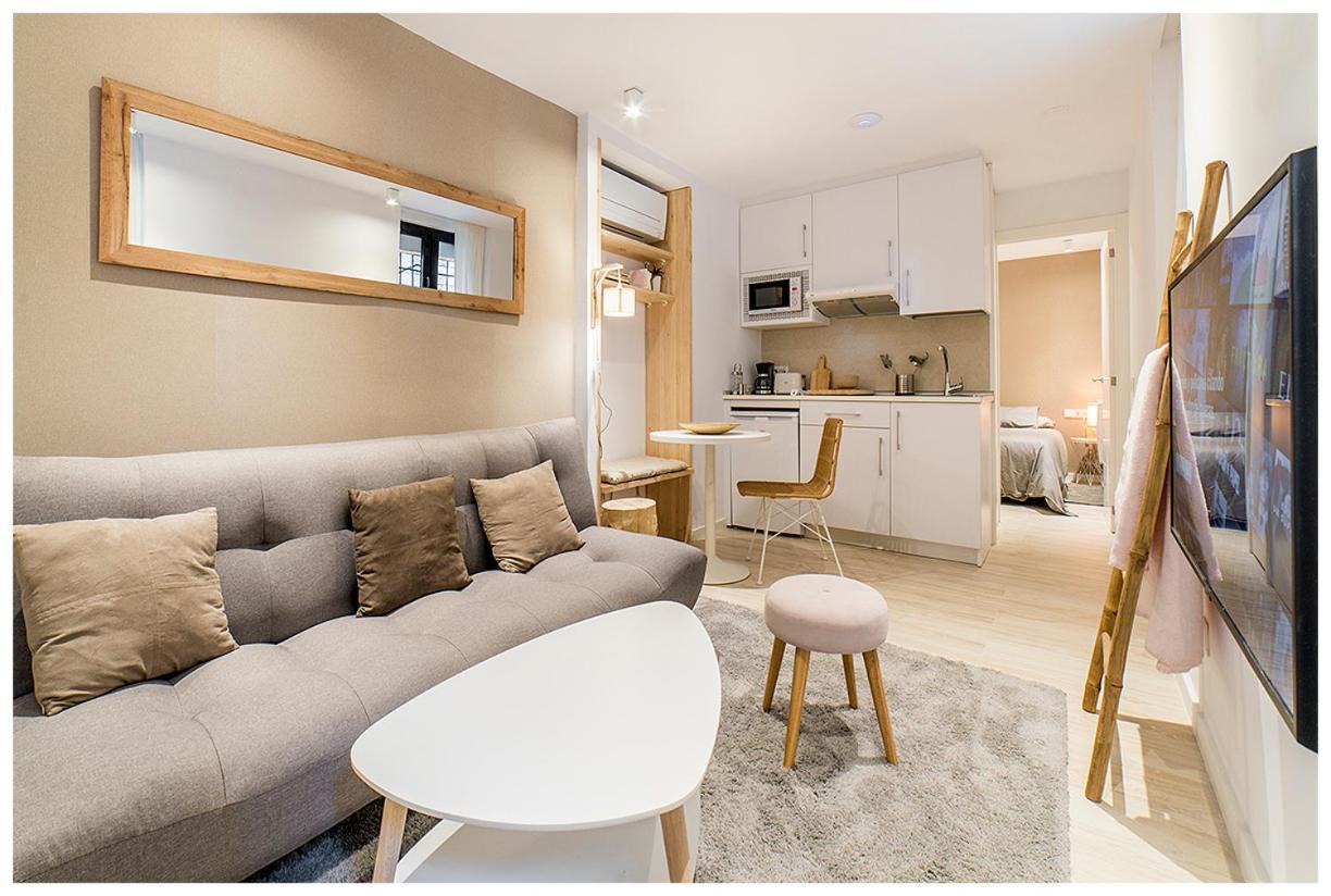 Apartamentos Madrid Rio Exteriör bild